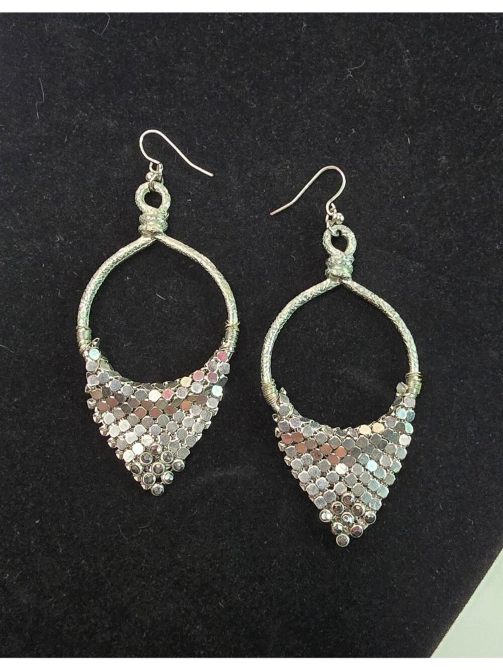 VTG Mesh Drop Hoop Earrings 3.5" Silver Tone Deco Boho Statement Retro Disco - Picture 2 of 8